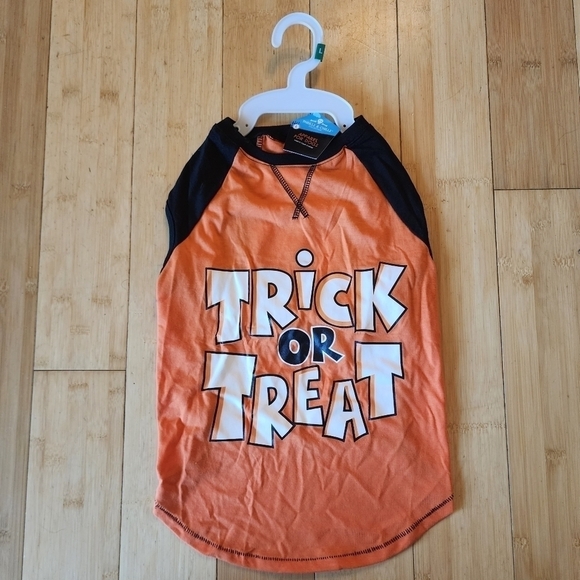NWT Thrills & Chills Dog Halloween Tee Size Large L "Trick or Treat" Orange New - Picture 1 of 6